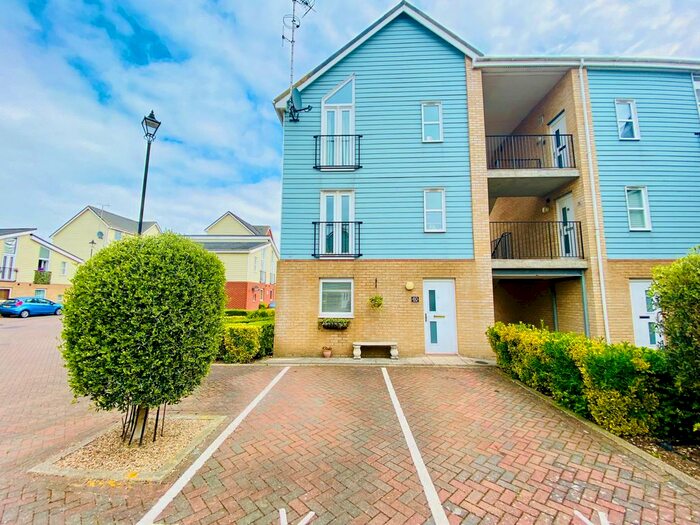 1 Bedroom Flat To Rent In Onyx Drive, Sittingbourne, ME10