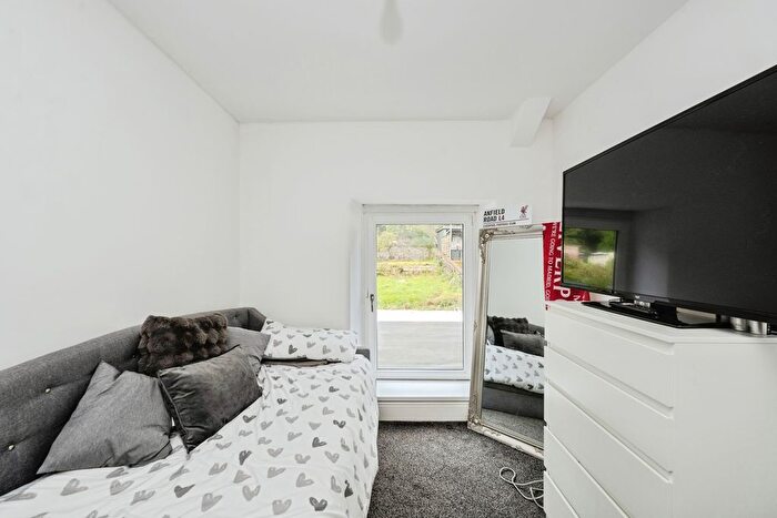 2 Bedroom Semi-Detached House For Sale In New Road, Trebanos, Pontardawe, Swansea, SA8