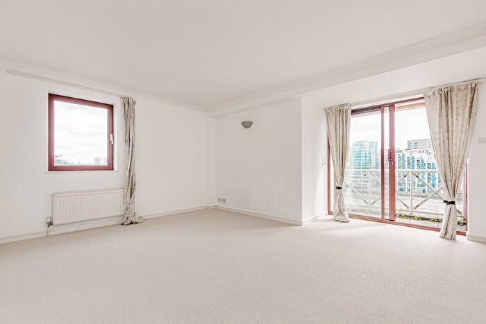 2 Bedroom Flat To Rent In Ferrymans Quay, William Morris Way, SW6