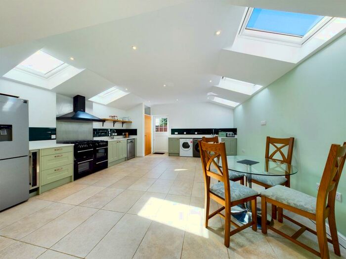 2 Bedroom Cottage For Sale In Railway Cottages, Church Brampton, Northampton, NN6