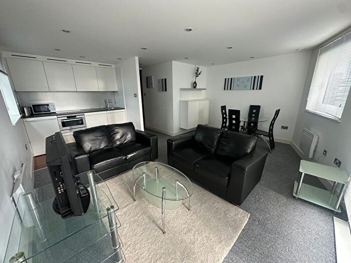 1 Bedroom Flat To Rent In St. Pauls Square, Liverpool, L3