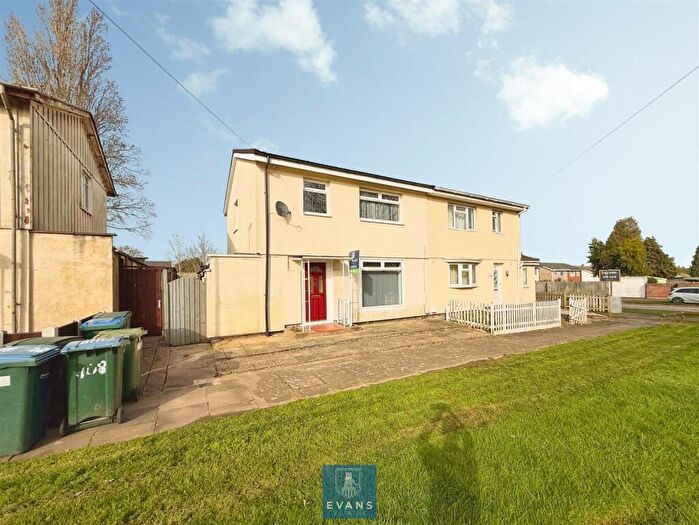 3 Bedroom Semi Detached House For Sale In Charter Avenue, Canley, Coventry, CV4