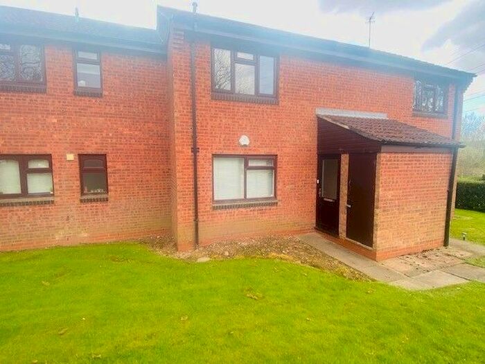 1 Bedroom Maisonette To Rent In Fledburgh Drive, Sutton Coldfield, West Midlands, B76