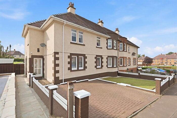 3 Bedroom Flat For Sale In Skye Crescent, Gourock, PA19