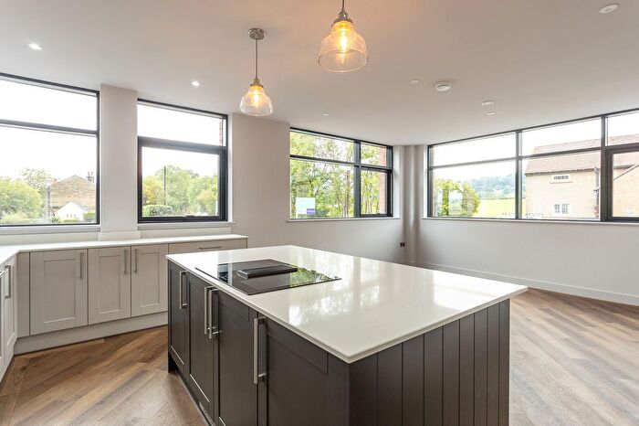 2 Bedroom Flat For Sale In Pool Road, Pool In Wharfedale, LS21