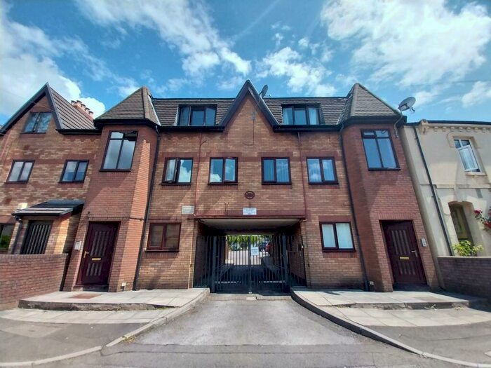 2 Bedroom Apartment To Rent In Clive Road, Canton, Cardiff, CF5