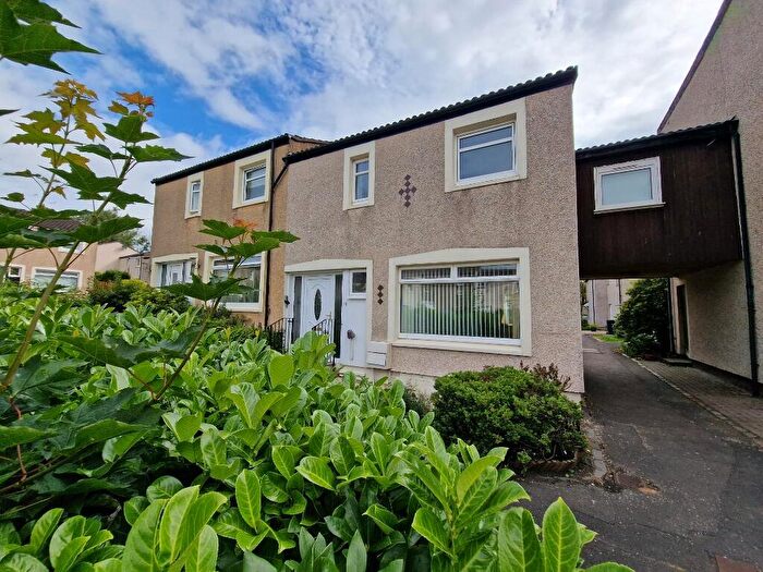 3 Bedroom Terraced House To Rent In Lilac Court, Cumbernauld, G67