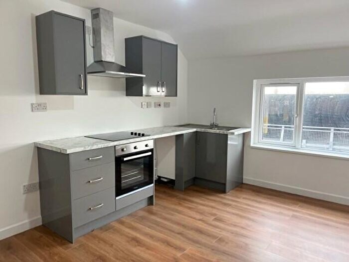 1 Bedroom Apartment To Rent In Mary Street, Porthcawl, CF36