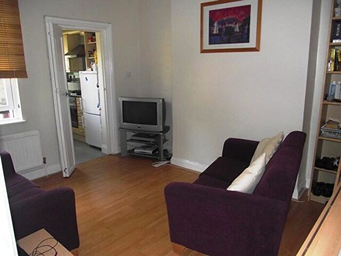 1 Bedroom Apartment To Rent In Clyde Road, East Croydon, CR0