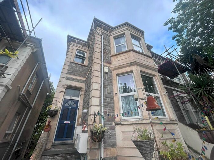 4 Bedroom Maisonette To Rent In Sussex Place, Bristol, BS2