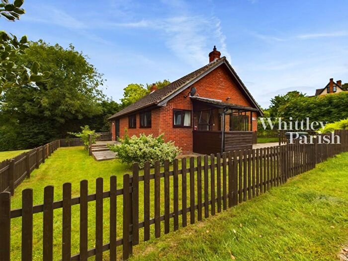2 Bedroom Detached Bungalow To Rent In Meadow Dale, Rickinghall, IP22