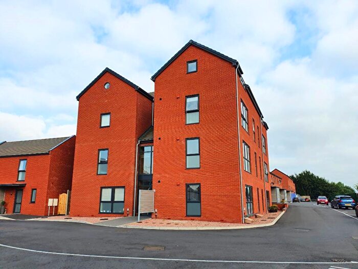 2 Bedroom Flat For Sale In Pinsley Mill Gardens, Leominster, HR6