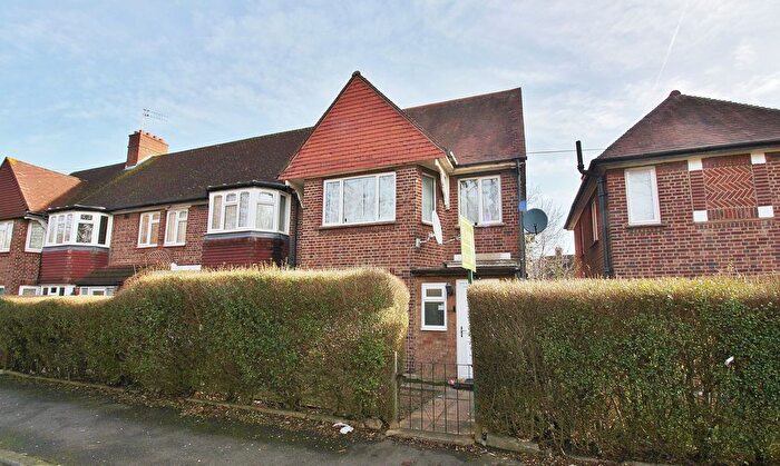 3 Bedroom End Terrace House For Sale In Marlborough Road, Isleworth, TW7