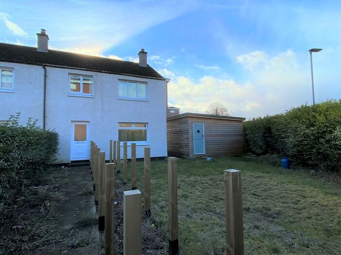 3 Bedroom End Of Terrace House For Sale In Mackintosh Road, Raigmore, IV2