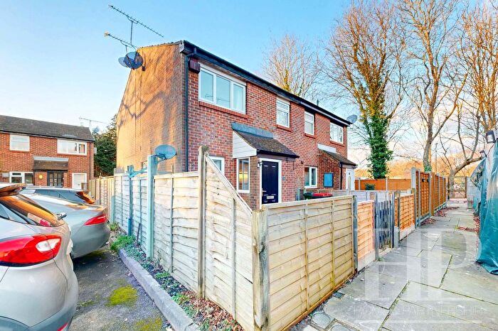 1 Bedroom End Of Terrace House To Rent In Kenilworth Close, Crawley, RH11
