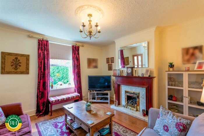 3 Bedroom Cottage For Sale In High Street, Braithwell, Rotherham, S66