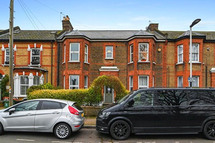 2 Bedroom Flat For Sale In Capel Road, London, E7