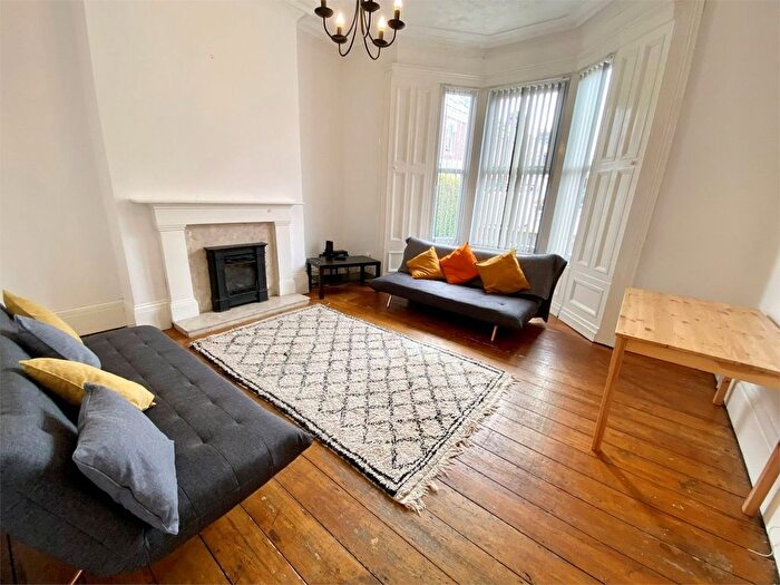5 Bedroom Terraced House To Rent In Cresswell Terrace, Thornhill, Sunderland, SR2
