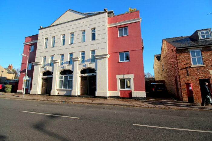 2 Bedroom Flat To Rent In Ickleford Road, Hitchin, SG5