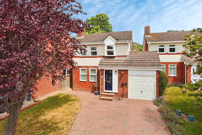 3 Bedroom Detached House For Sale In West Rise, Tonbridge, Kent, TN9