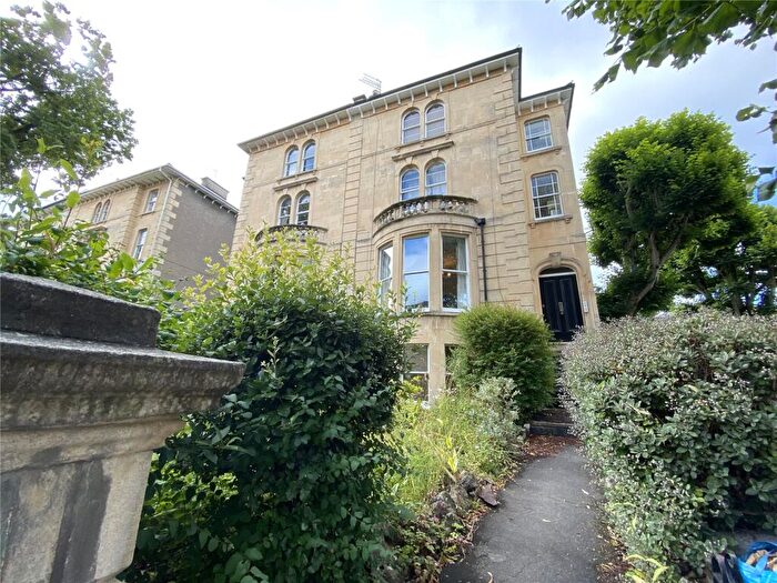 2 Bedroom Apartment To Rent In Oakland Road, Redland, Bristol, BS6