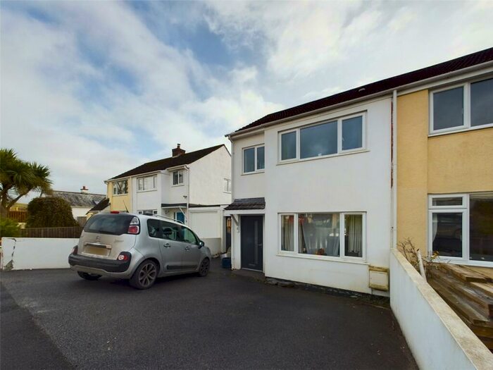 4 Bedroom Terraced House To Rent In Wadebridge, Cornwall, PL27