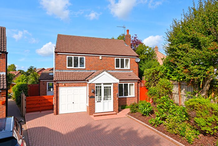 4 Bedroom Detached House For Sale In Hawthorns, Kirkby Road, Ripon, HG4