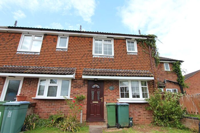 2 Bedroom Terraced House To Rent In Ackerman Close, Buckingham, MK18