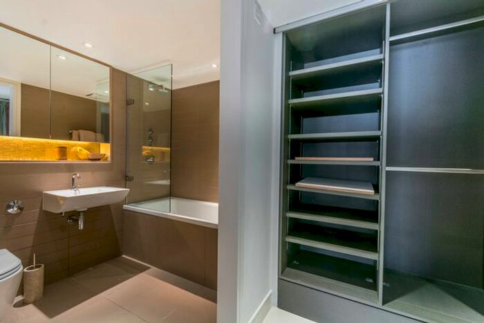 1 Bedroom Flat To Rent In Blandford Street, Marylebone, London, W1U