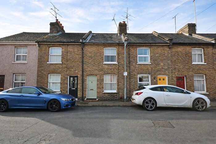2 Bedroom Terraced House To Rent In Orchard Street, Chelmsford, Essex, CM2