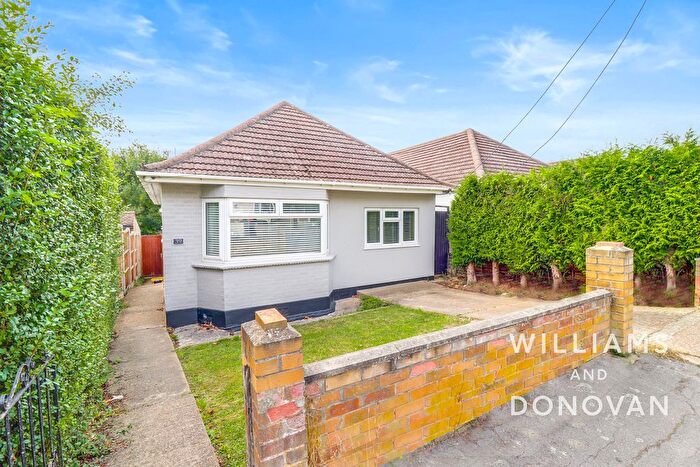 3 Bedroom Detached Bungalow For Sale In South View Road, Essex, SS7