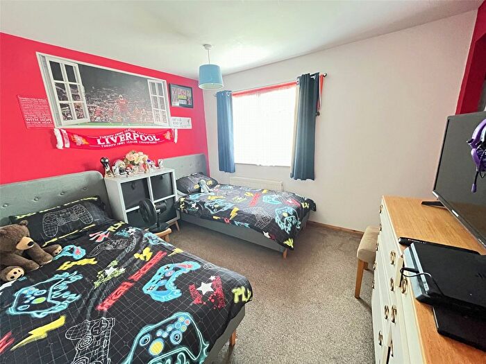 3 Bedroom Terraced House For Sale In Drake Close, Daventry, Northamptonshire, NN11