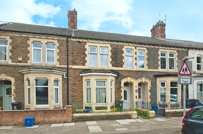 3 Bedroom Detached House For Sale In Moorland Road, Cardiff, CF24