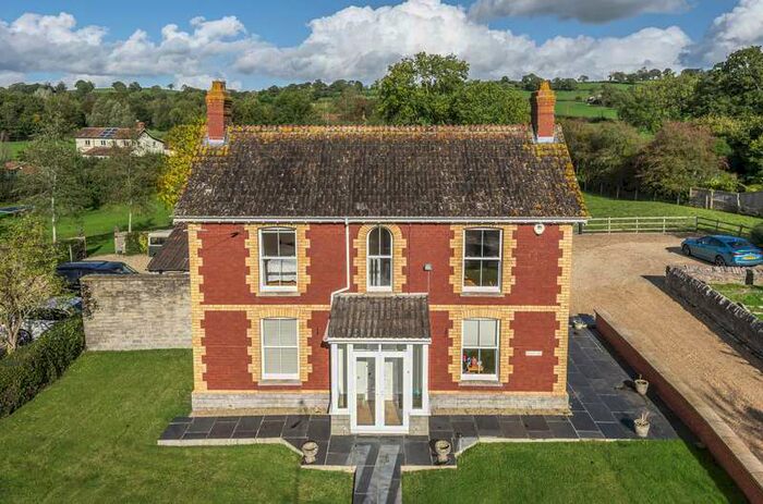 3 Bedroom Detached House For Sale In Parbrook, Glastonbury, Somerset, BA6