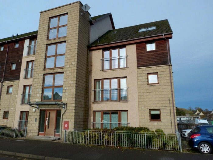 3 Bedroom Flat To Rent In South Street, Elgin, IV30