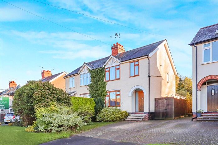 3 Bedroom Semi-Detached House For Sale In Dalehouse Lane, Kenilworth, CV8