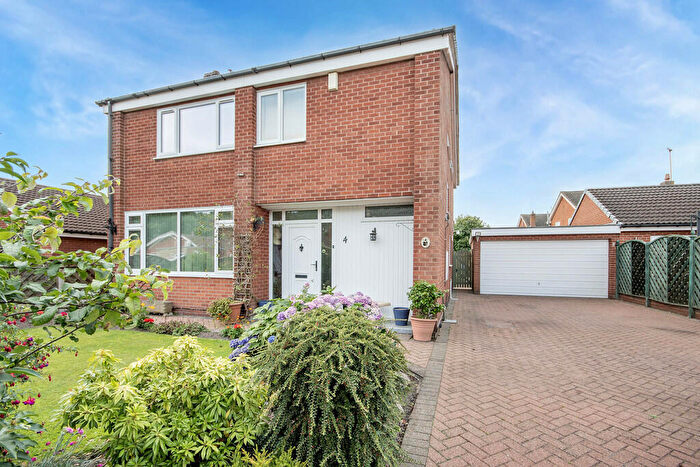 4 Bedroom Detached House For Sale In Maple Drive, Elkesley, Retford, DN22