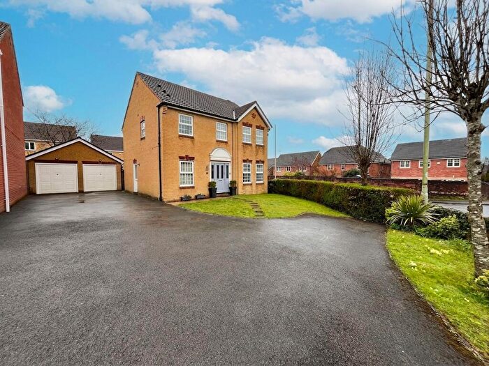 4 Bedroom Detached House For Sale In Rowan Tree Lane, Miskin, CF72