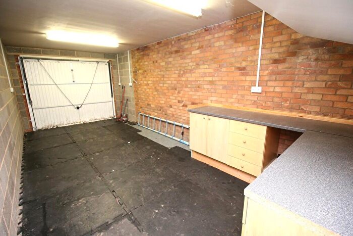 4 Bedroom Detached House For Sale In Chatsworth Drive, Whitestone, Nuneaton, CV11