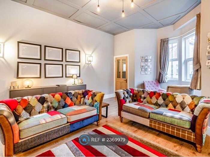 6 Bedroom Semi-Detached House To Rent In Ashley Road, Southport, PR9