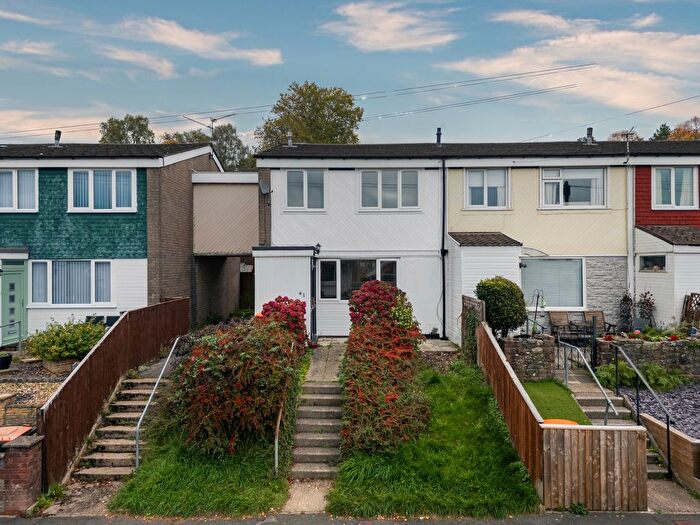 4 Bedroom End Terrace House For Sale In Keene Avenue, Rogerstone, Newport, Newport, NP10