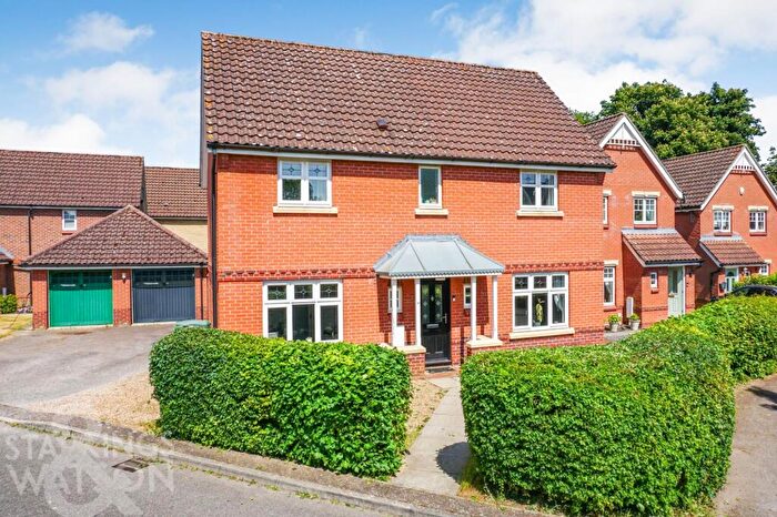 4 Bedroom Detached House For Sale In Cardinal Close, Easton, Norwich, NR9