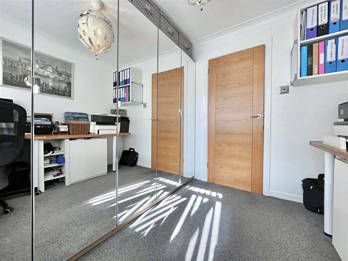 2 Bedroom Bungalow For Sale In Nightingale Drive, Weymouth, DT3