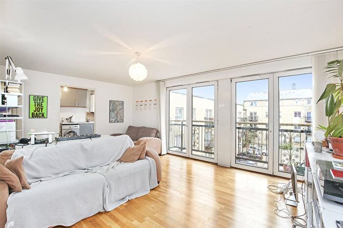 1 Bedroom Flat To Rent In Millennium Place, London, E2