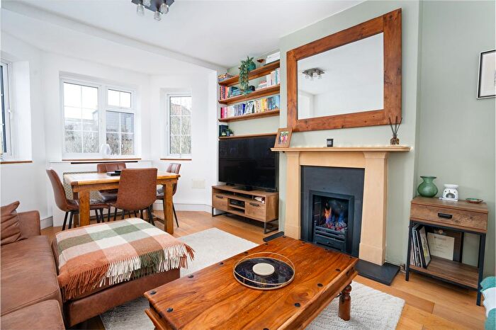 2 Bedroom Flat For Sale In Acuba Road, Acuba House Acuba Road, SW18