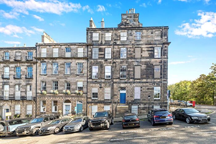 2 Bedroom Flat For Sale In / Nelson Street, New Town, Edinburgh, EH3