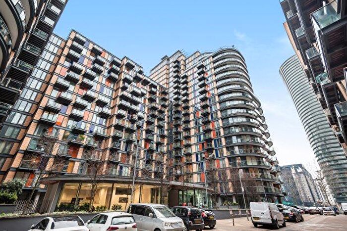 2 Bedroom Flat To Rent In Millharbour, London, E14