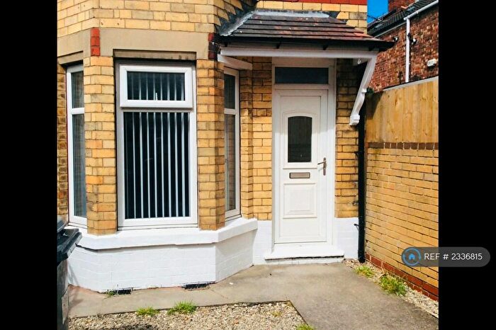 2 Bedroom End Of Terrace House To Rent In Shirley Avenue, Hull, HU5