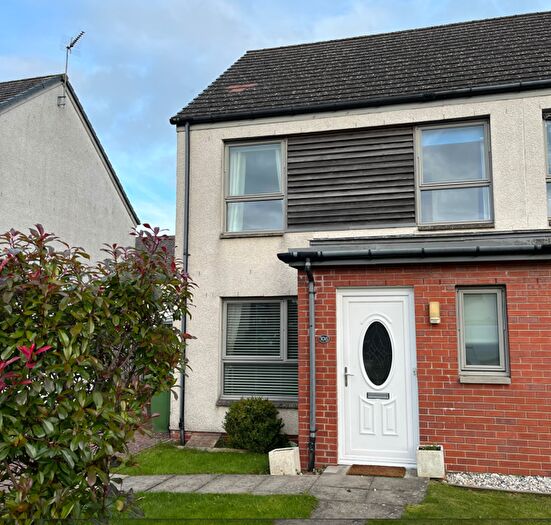 3 Bedroom Semi-Detached House To Rent In Raploch Road, Stirling, FK8