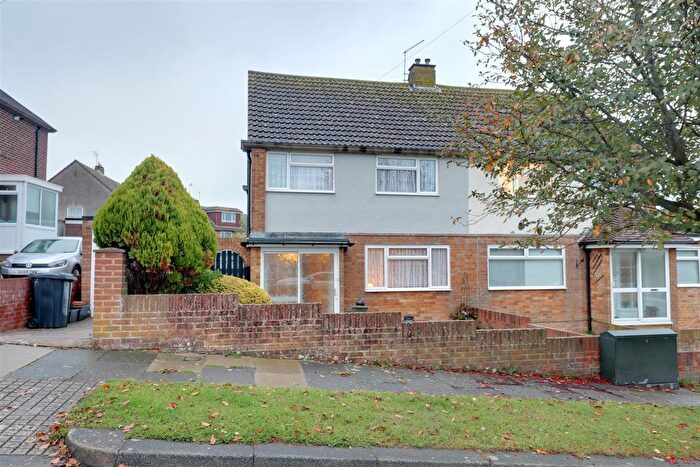 3 Bedroom Property To Rent In Donnington Road, Brighton, BN2